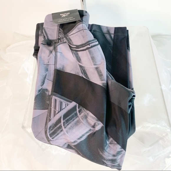 Reebok Lux Bold Printed Leggings - Picture 3 of 9